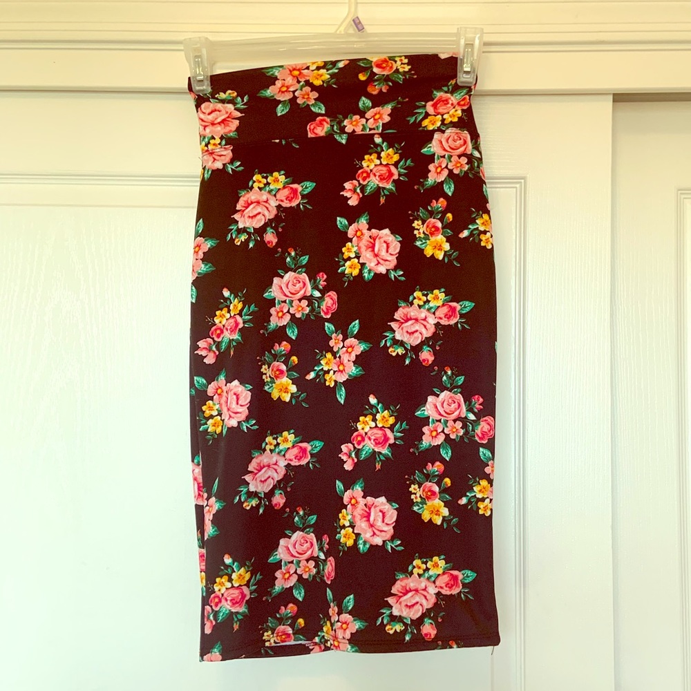 Shin length floral black skirt